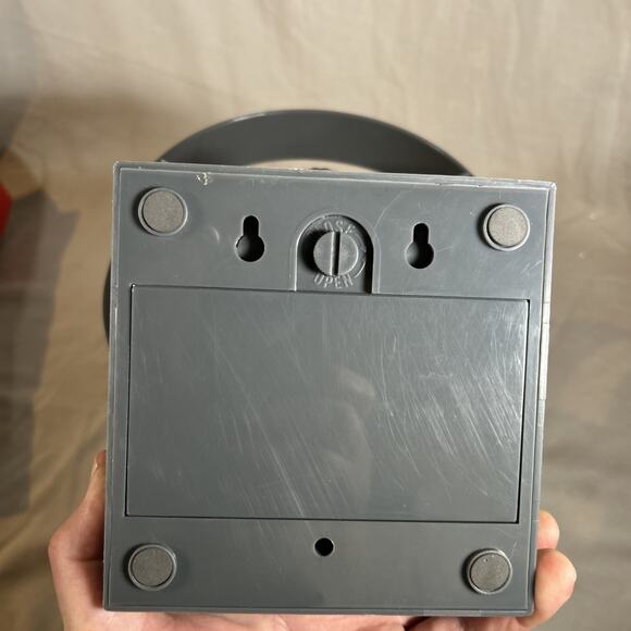 Coleman Freestanding Tent Fan Battery Operated (4D) Tilting Base TESTED WORKS! - Picture 7 of 7